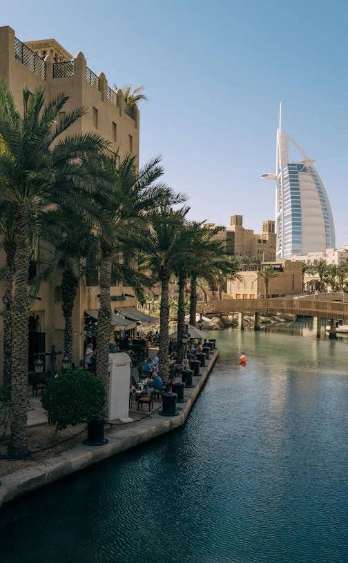 6 Days Dubai & Abu Dhabi Holiday Package