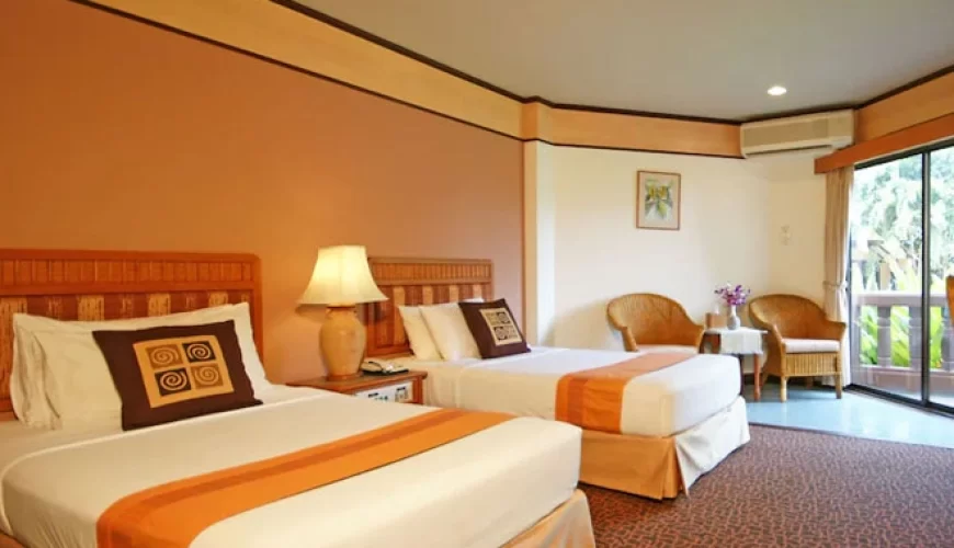 Botanical Beach Hotel and Convention Center