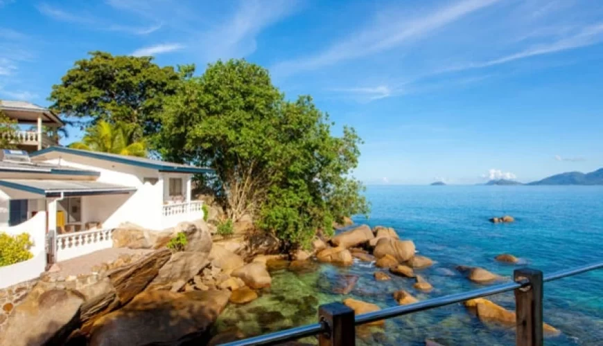 Anse Soleil Beachcomber