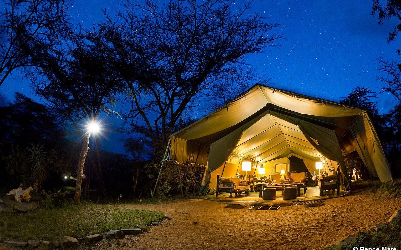 Porini Mara Camp