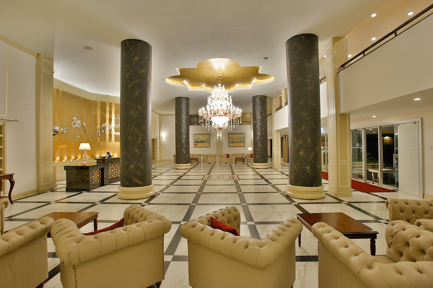 Sarova Woodlands Hotel & Spa