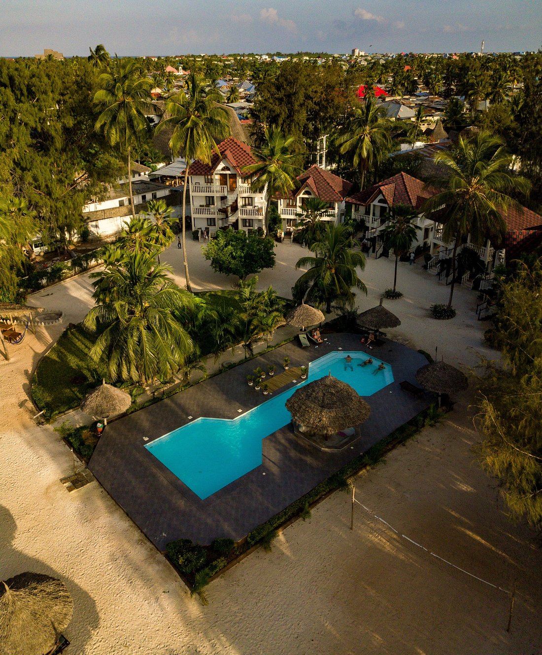 Smiles Beach Hotel