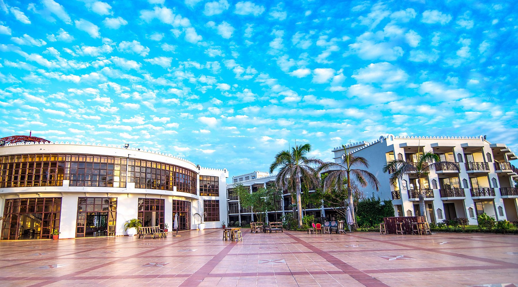 Golden Tulip Dar es Salaam