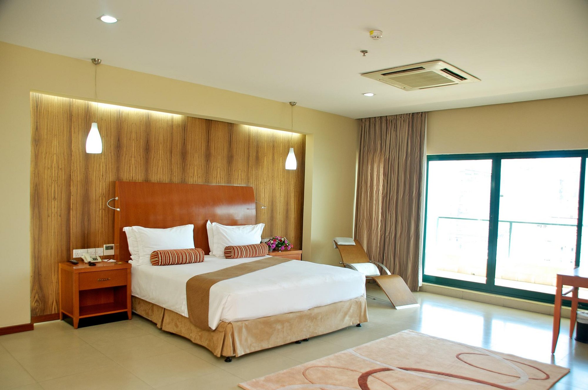 Harbour View Suites image 1