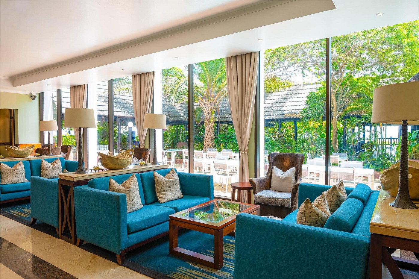 Sea Cliff Hotel image 1