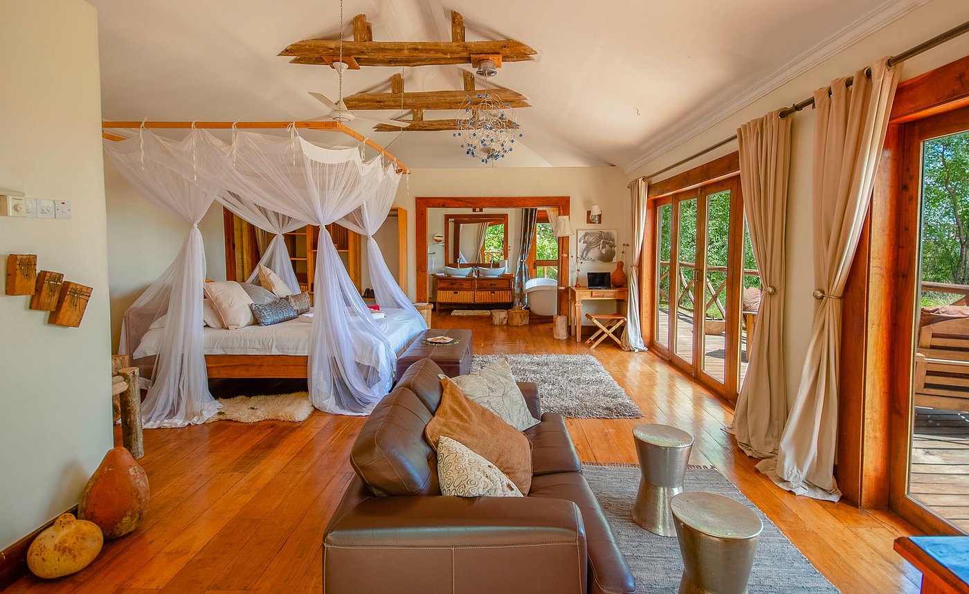 Escarpment Luxury Lodge image 5