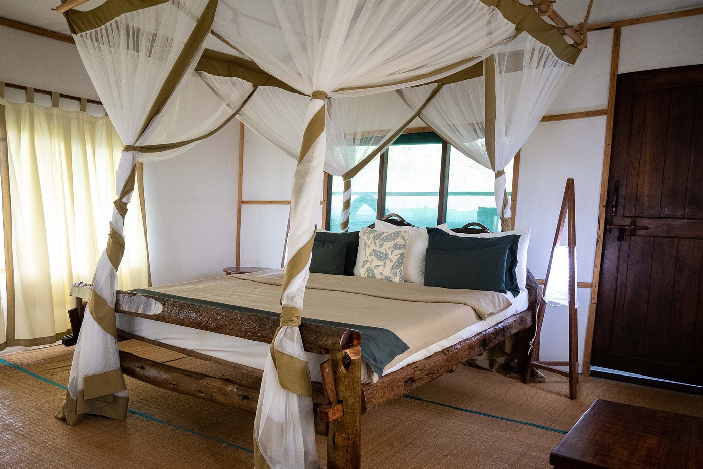 Simply Saadani Camp image 2