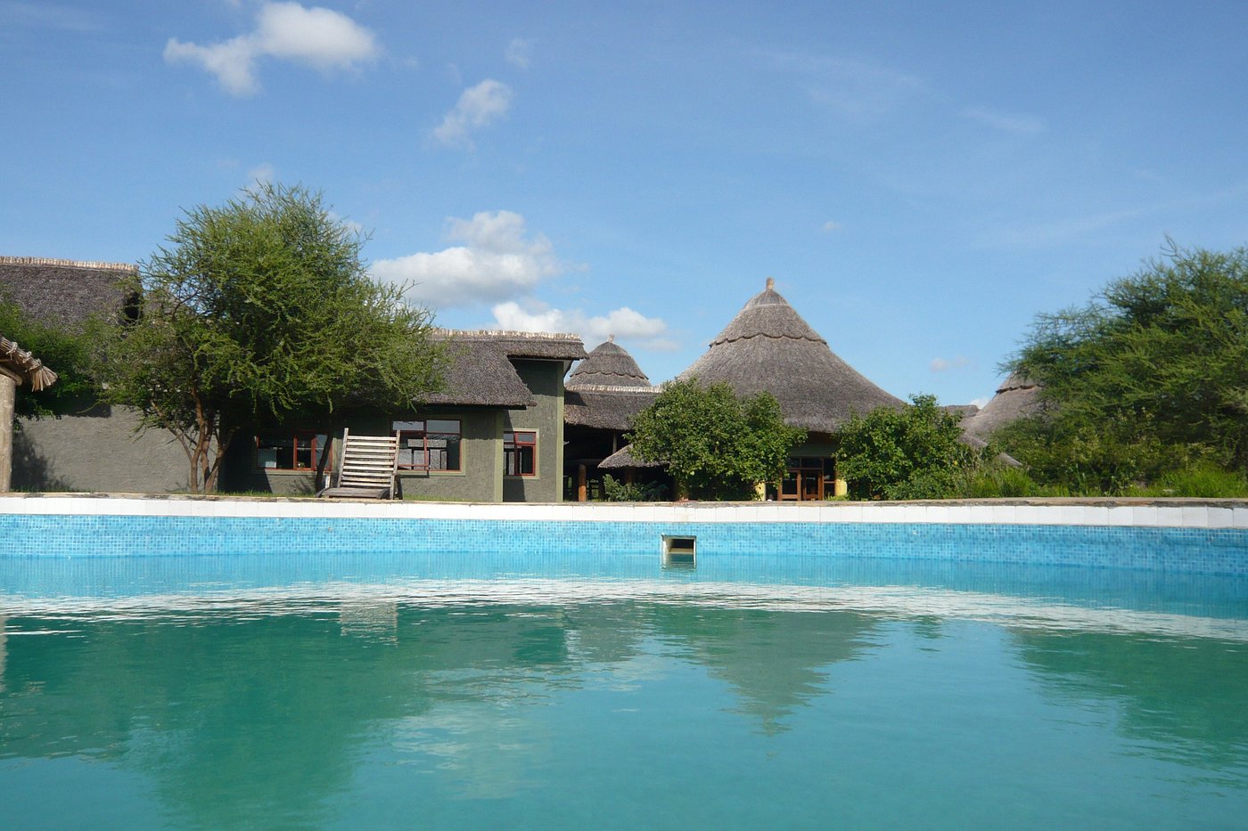 Roika Tarangire Tented Lodge image 2