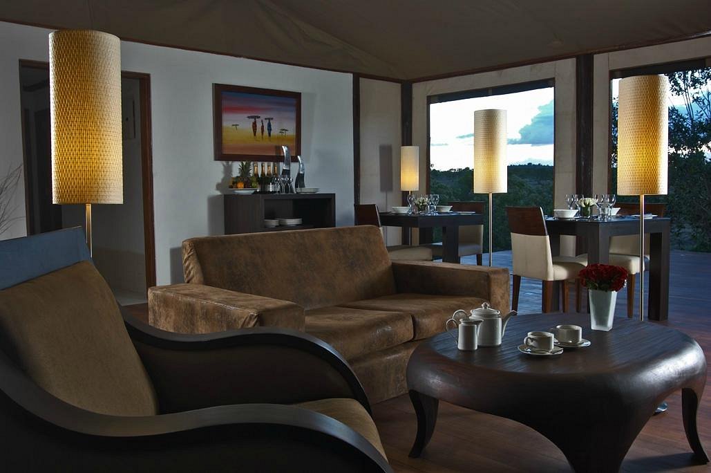 Ngerende Island Lodge image 2