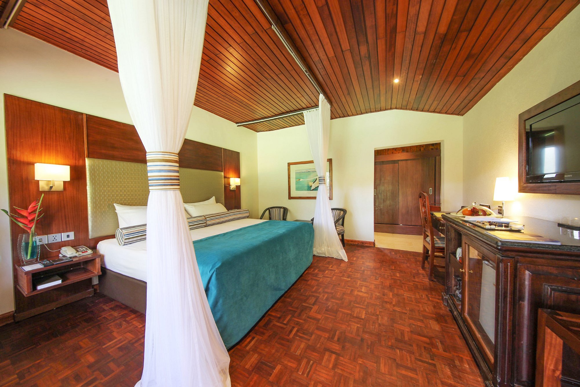 Muthu Lake Naivasha Country Club image 3