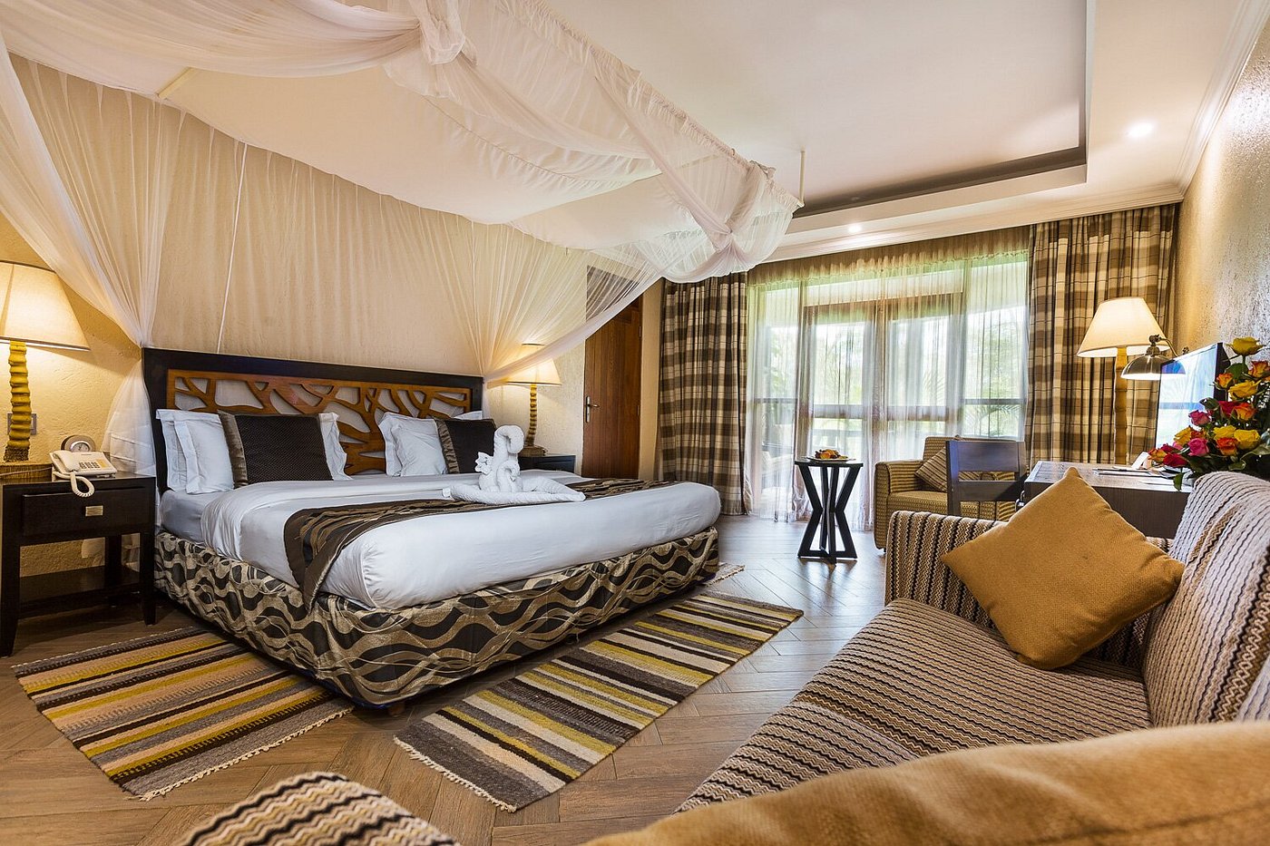Sawela Lodge image 2