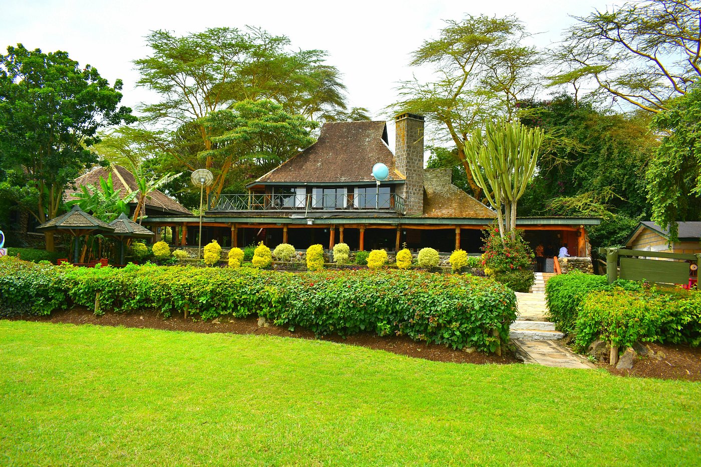 Lake Nakuru Lodge image 3