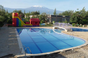 Amboseli Gateway Hotel image 3