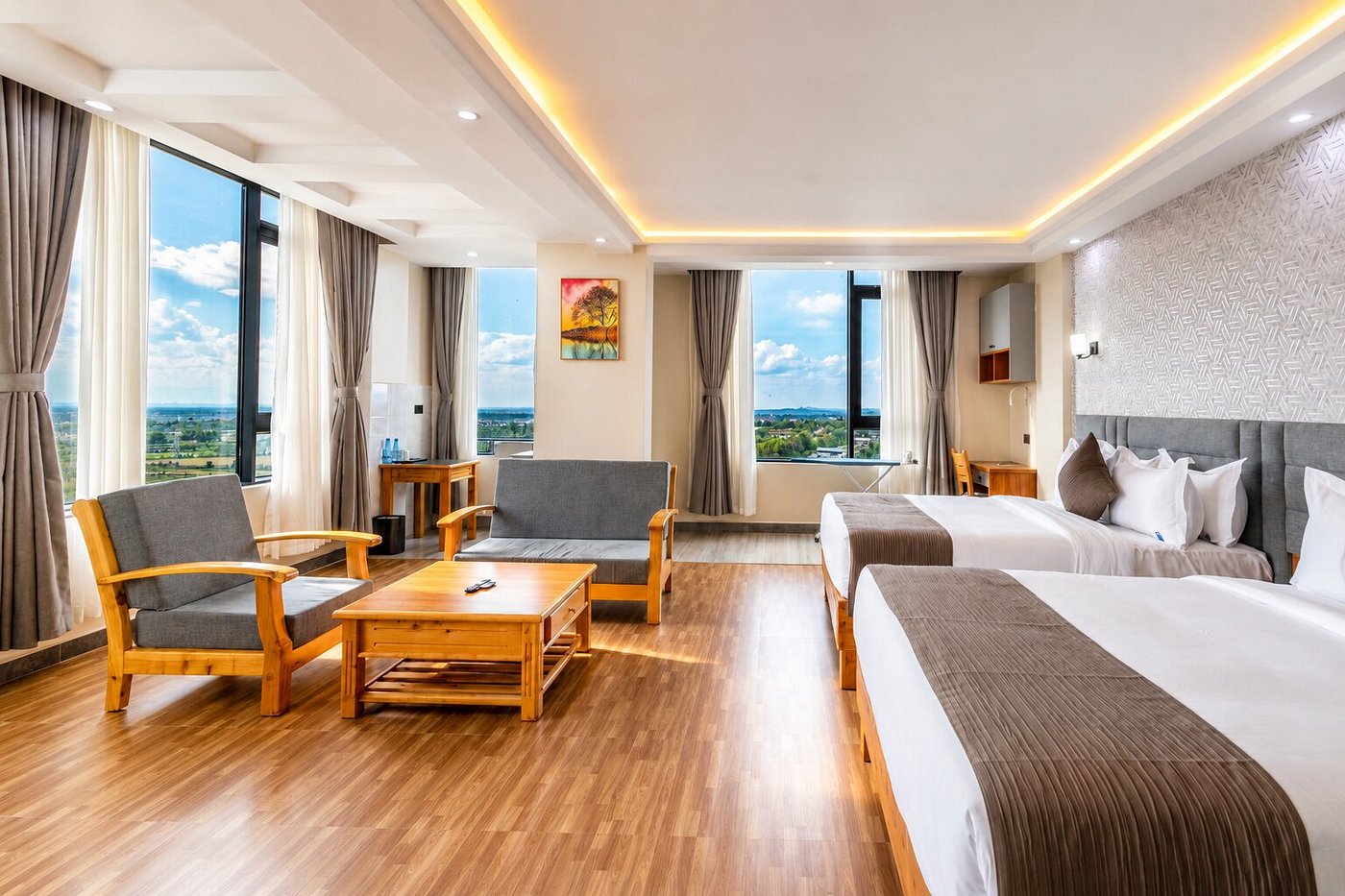 Tha Nickolee Hotel image 1