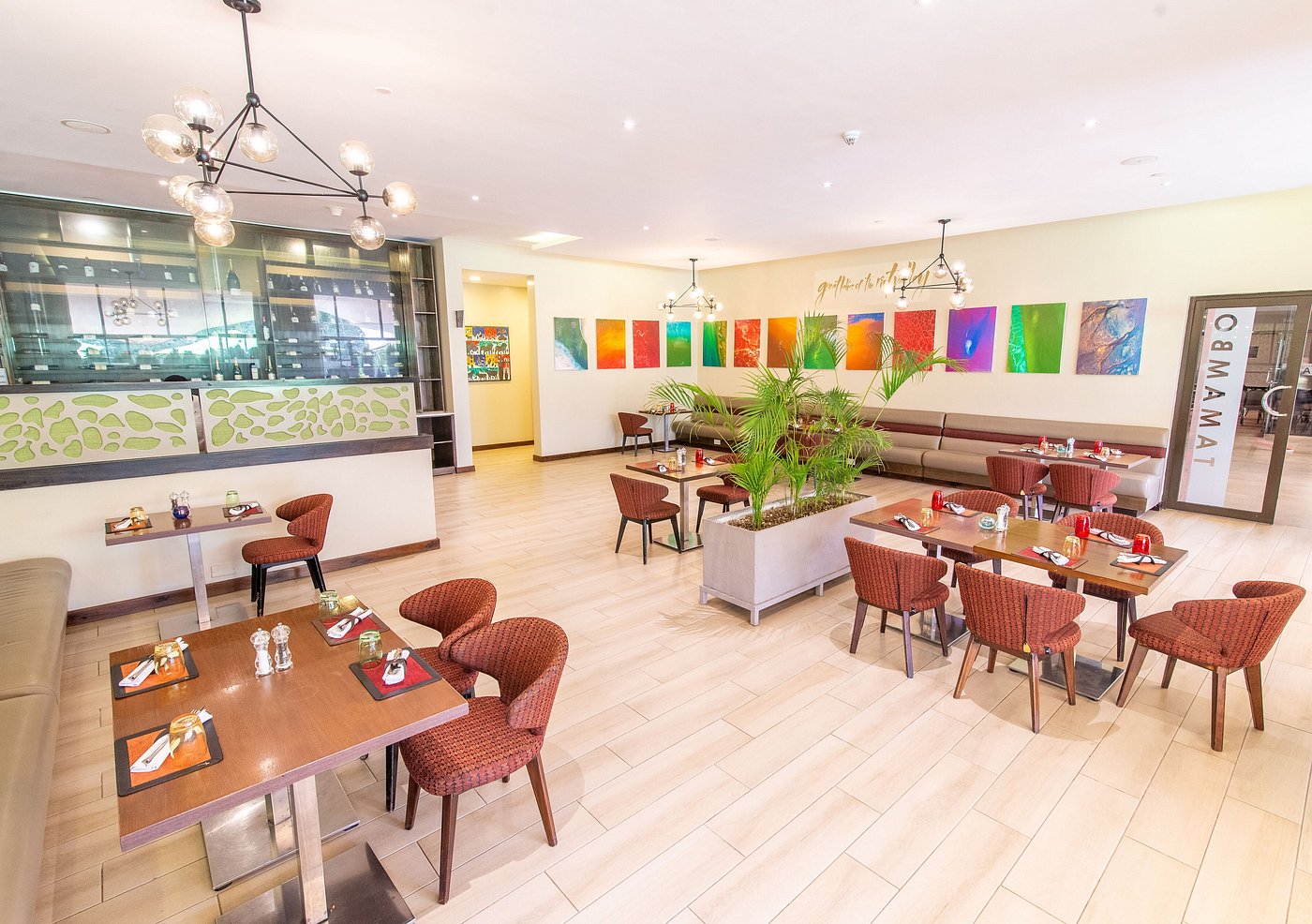 Tamarind Tree Hotel image 3