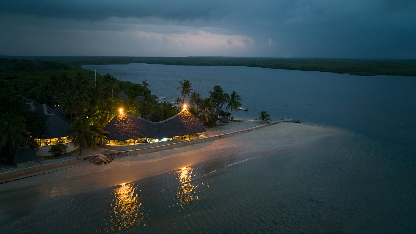 Manda Bay Lodge