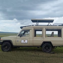 Double cab safari vehicle