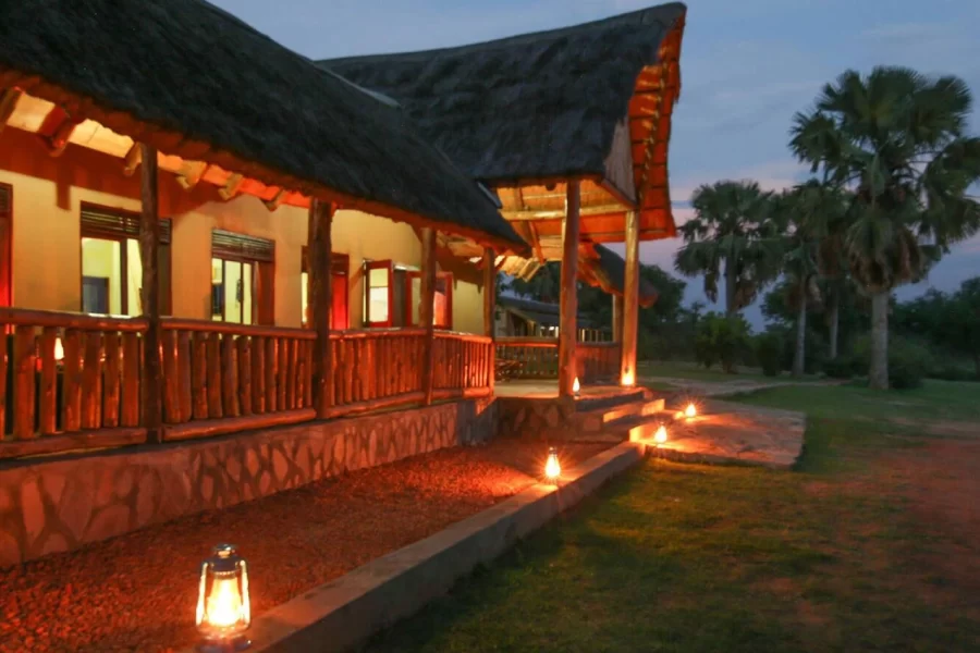 Pakuba Safari Lodge